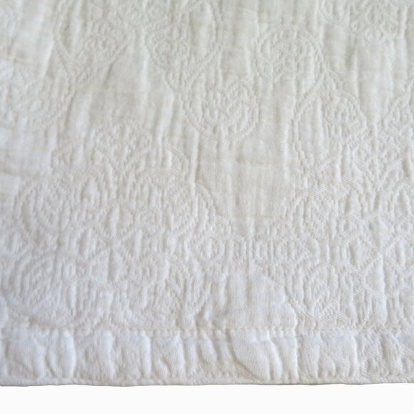 Eileen Fisher Matelassé Pillow Sham White Organic Cotton 1 One Standard Size - Picture 6 of 16